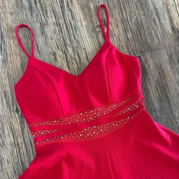 City Triangles Fit & Flare Mini Formal Party Dress Womens Jrs M Red Mesh Waist - Picture 9 of 11